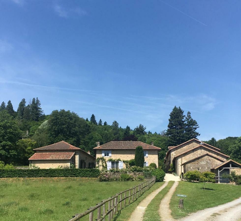 Domaine De Montmery Sa Piscine Son Jardin Ses Espaces Ambazac Экстерьер фото